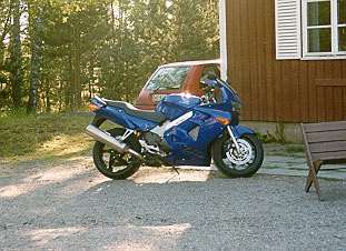 Sininen Honda